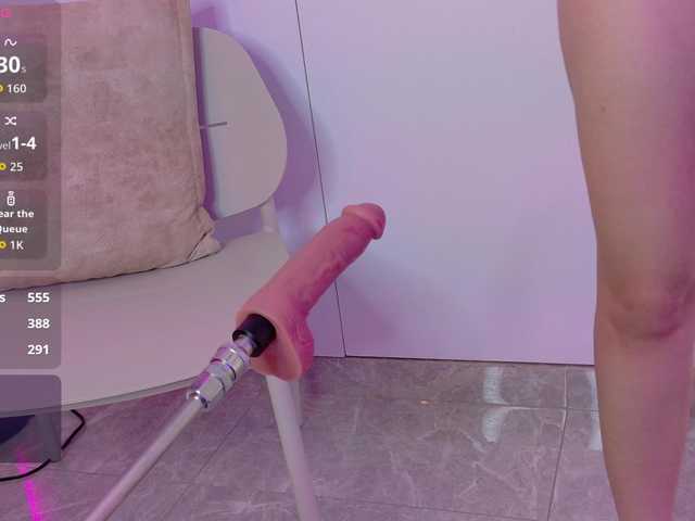 LeiaStone live cam on BongaCams