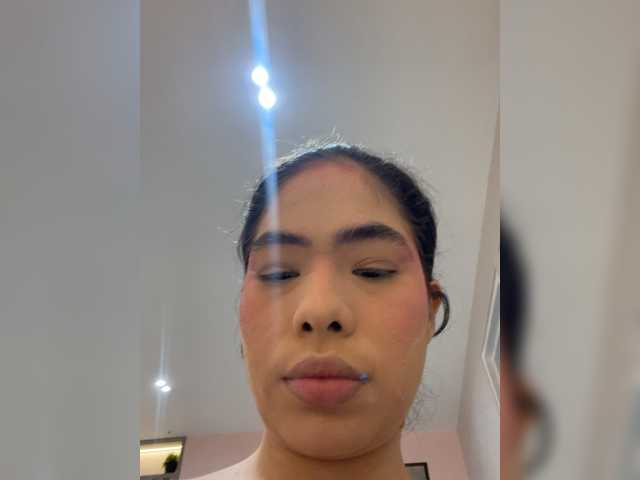 LeiaStone live cam on BongaCams