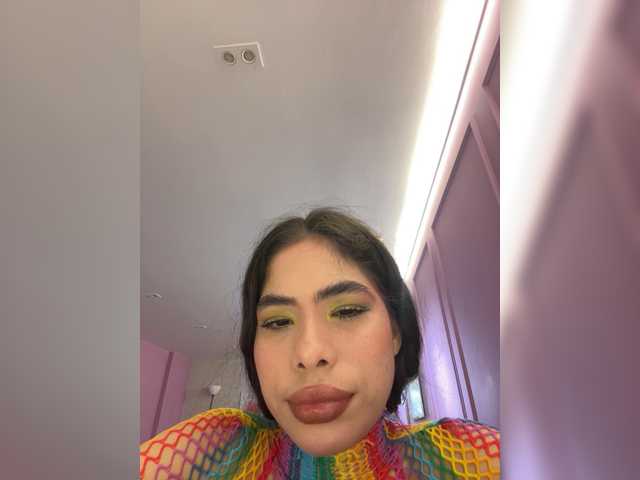 LeiaStone live cam on BongaCams