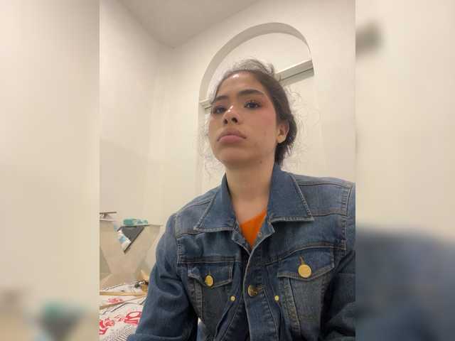 leiastone cam belle