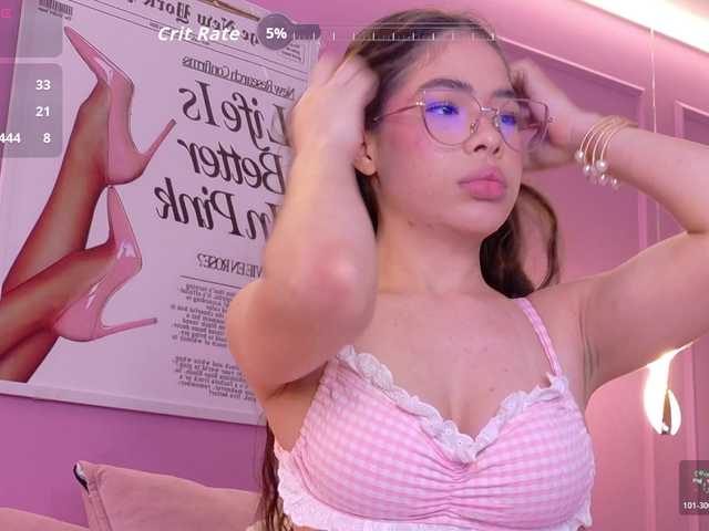 LeiaStone live cam on BongaCams