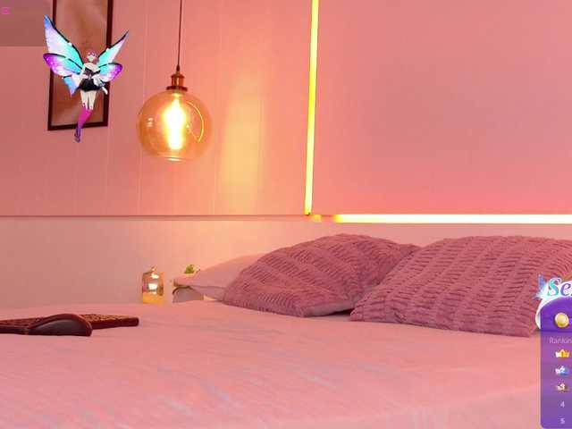 LeiaStone live cam on BongaCams
