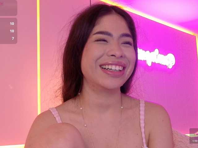 LeiaStone live cam on BongaCams