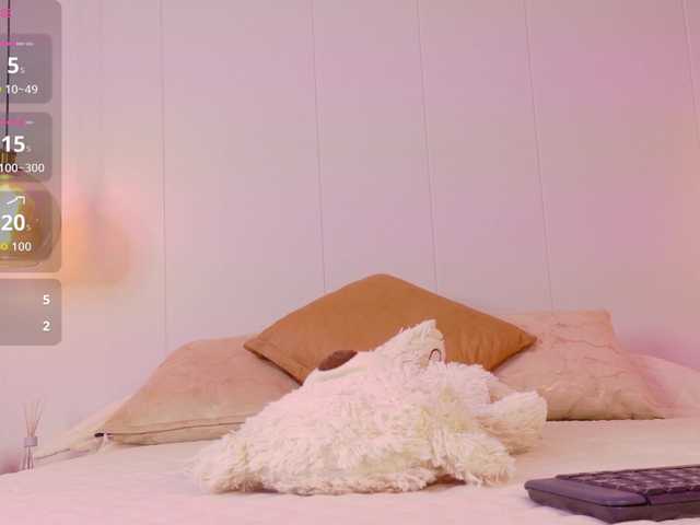 LeiaStone live cam on BongaCams