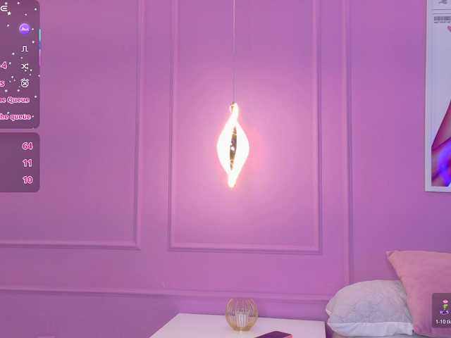 LeiaStone live cam on BongaCams