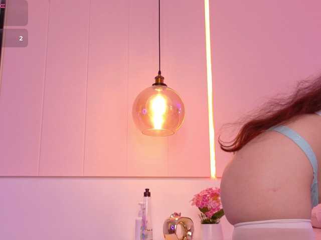LeiaStone live cam on BongaCams