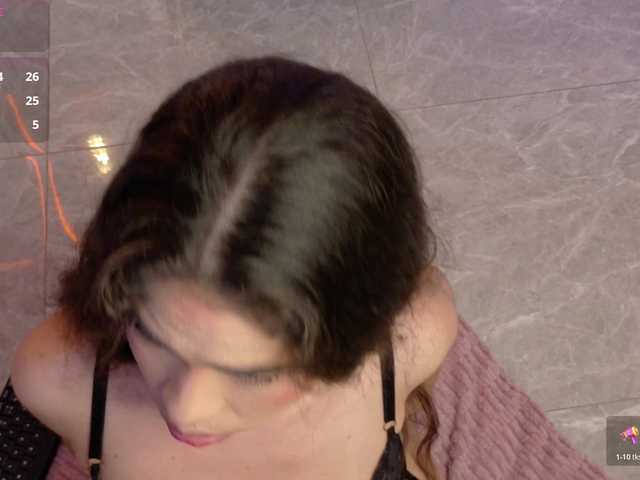 LeiaStone live cam on BongaCams