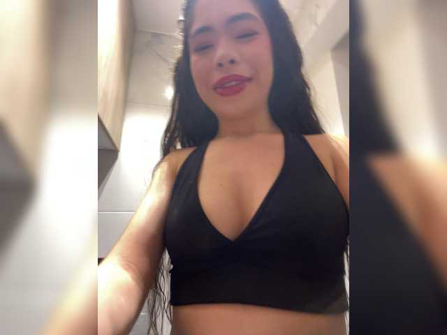 LeiaStone live cam on BongaCams