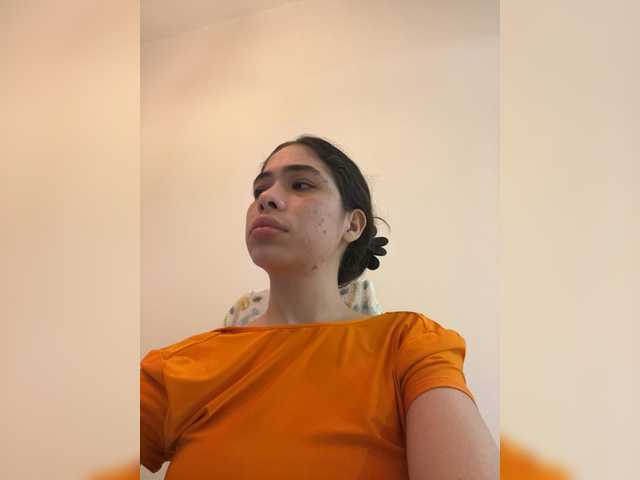 LeiaStone live cam on BongaCams