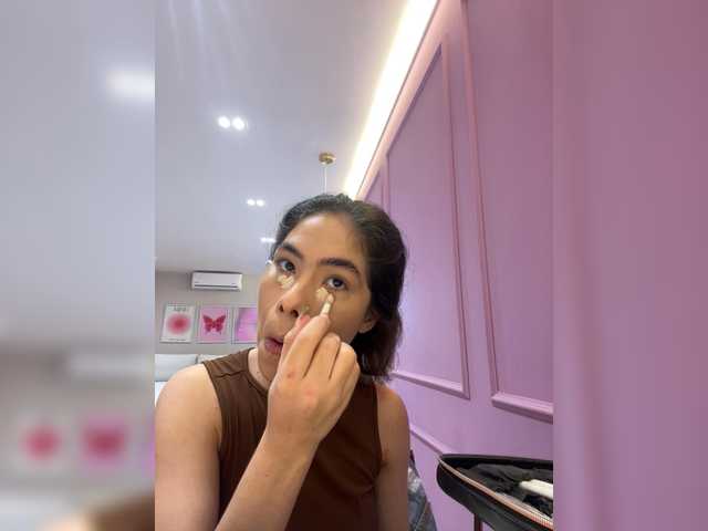 LeiaStone live cam on BongaCams