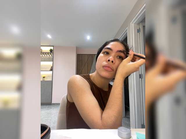 LeiaStone live cam on BongaCams