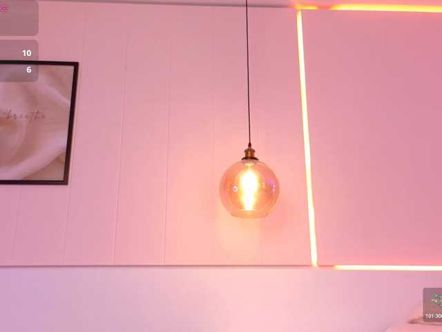 LeiaStone live cam on BongaCams