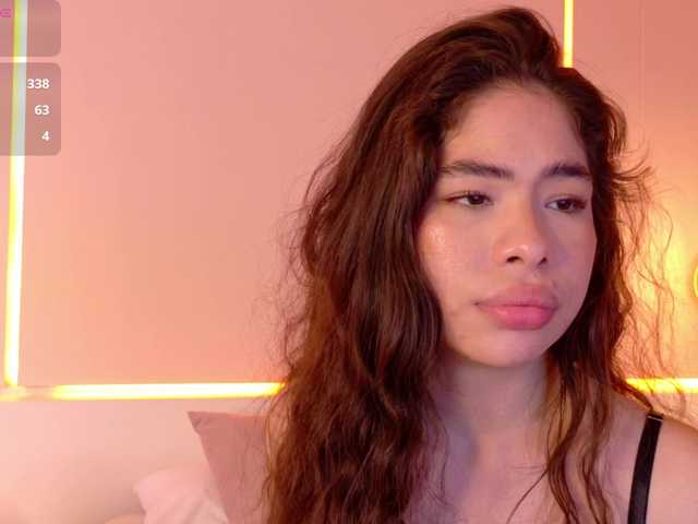 LeiaStone live cam on BongaCams