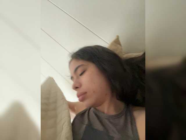 LeiaStone live cam on BongaCams