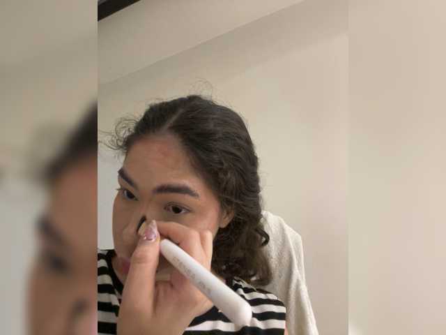 LeiaStone live cam on BongaCams