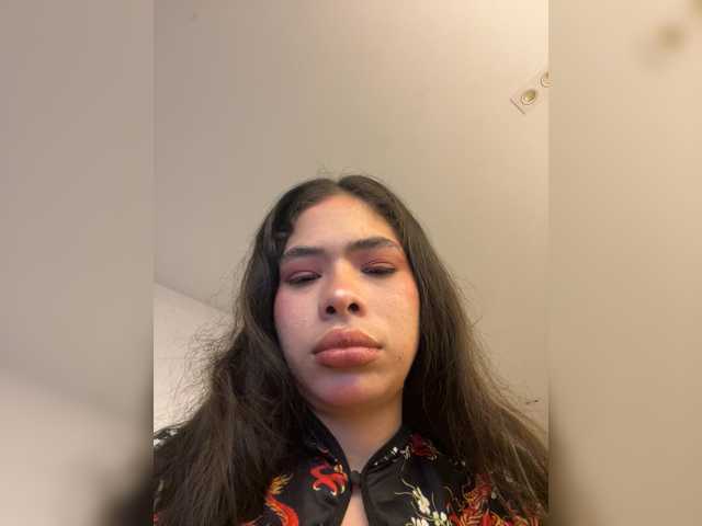 LeiaStone live cam on BongaCams
