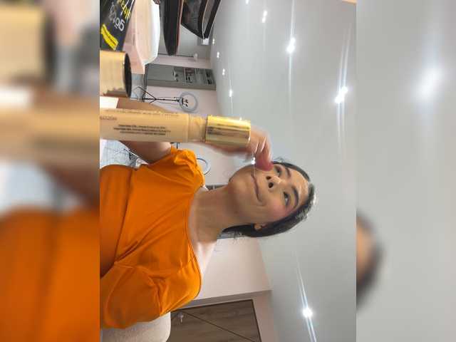 LeiaStone live cam on BongaCams