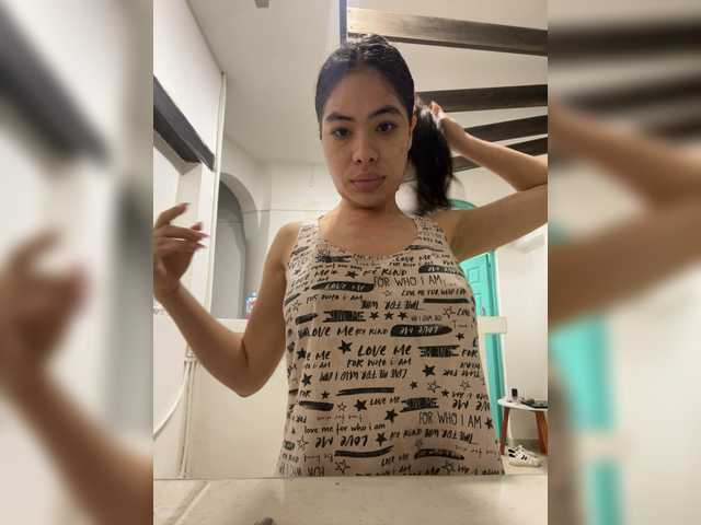 LeiaStone live cam on BongaCams