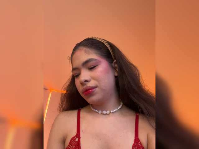 LeiaStone live cam on BongaCams