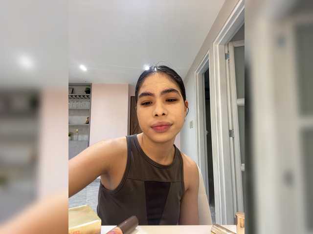 LeiaStone live cam on BongaCams