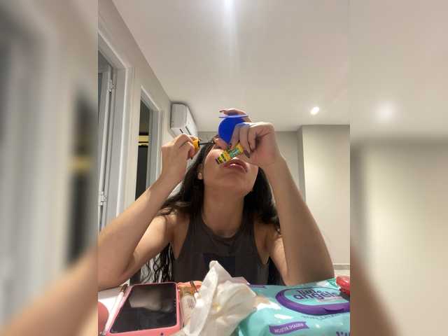 LeiaStone live cam on BongaCams