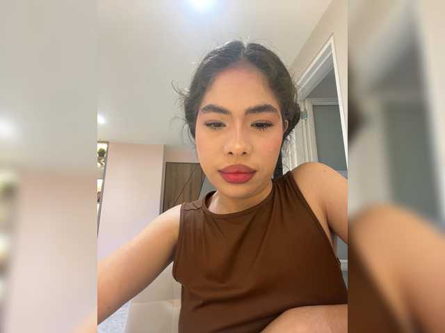 LeiaStone live cam on BongaCams