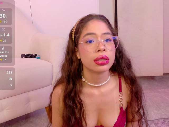 LeiaStone live cam on BongaCams