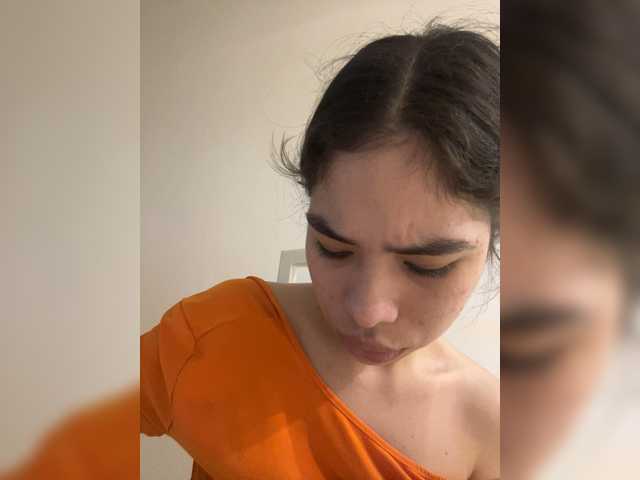 LeiaStone live cam on BongaCams