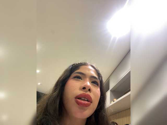 LeiaStone live cam on BongaCams
