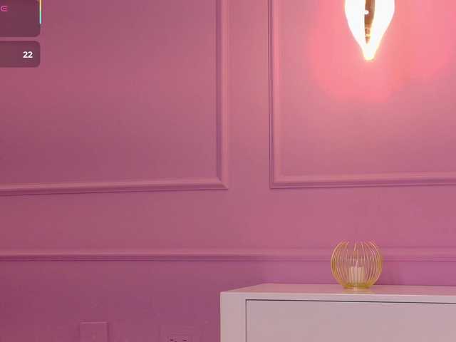 LeiaStone live cam