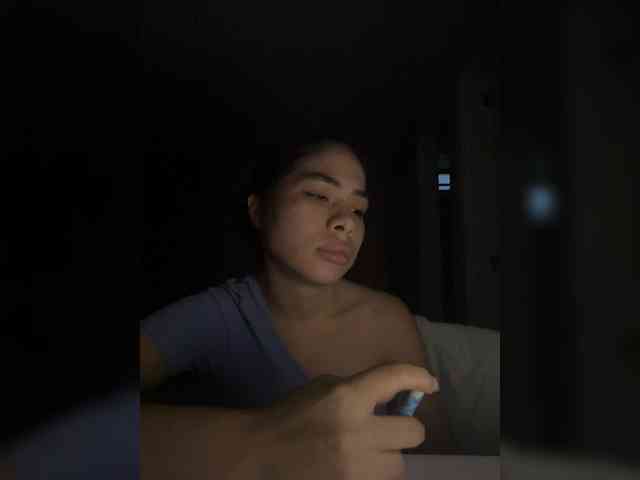 LeiaStone Live Webcam on BongaCams