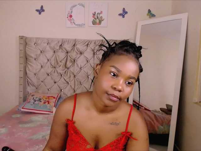 bonniebakerr live cam on BongaCams