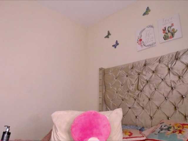bonniebakerr live cam on BongaCams
