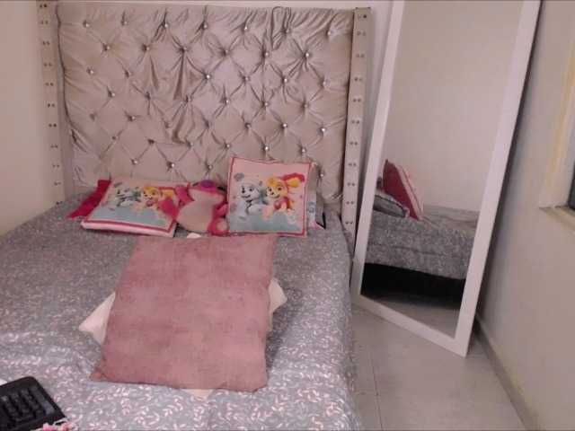 bonniebakerr live cam on BongaCams