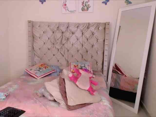 bonniebakerr webcam