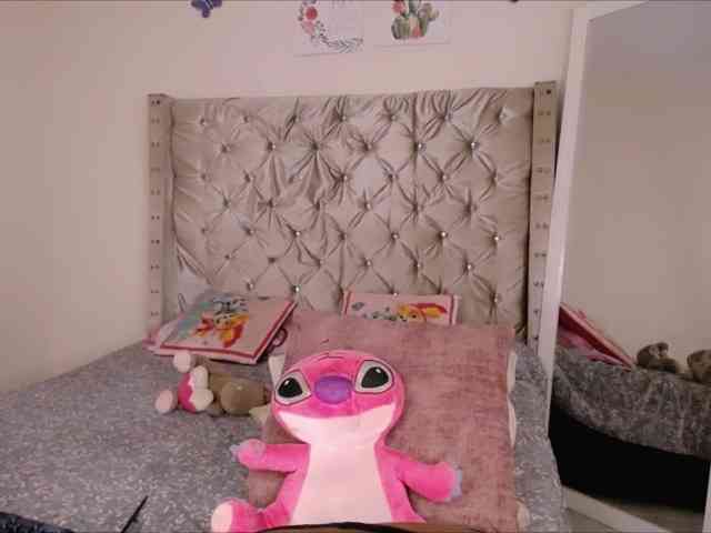 bonniebakerr webcam