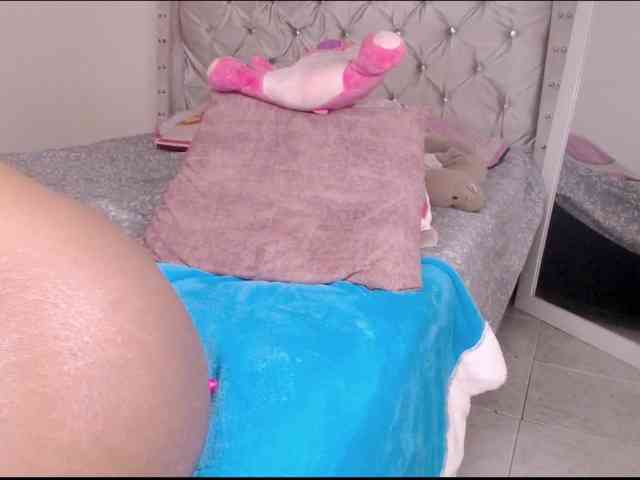 Modelo: bonniebakerr