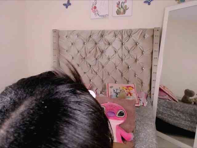 bonniebakerr webcam
