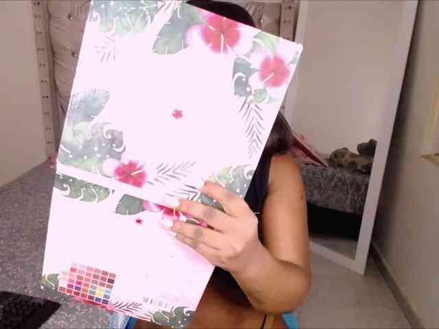 bonniebakerr webcam