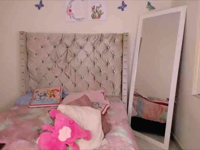 bonniebakerr webcam