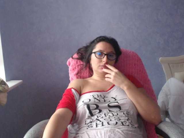 AmandaFresh24 live cam on BongaCams