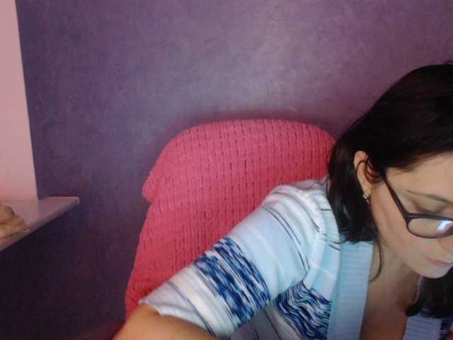 AmandaFresh24 live cam on BongaCams