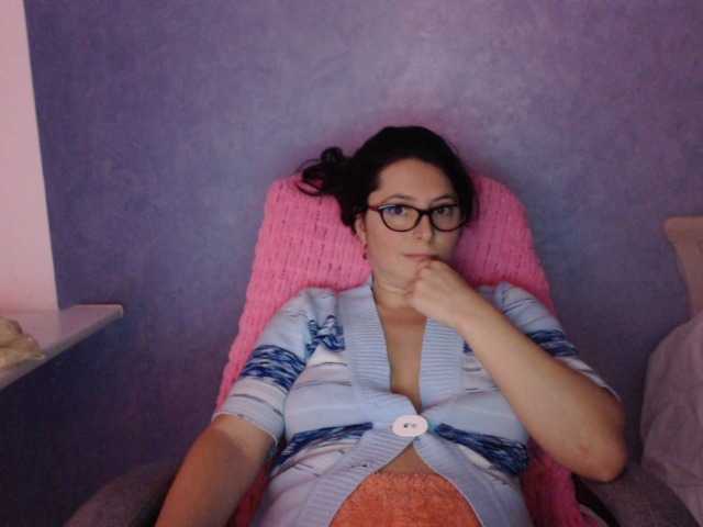 AmandaFresh24 live cam on BongaCams