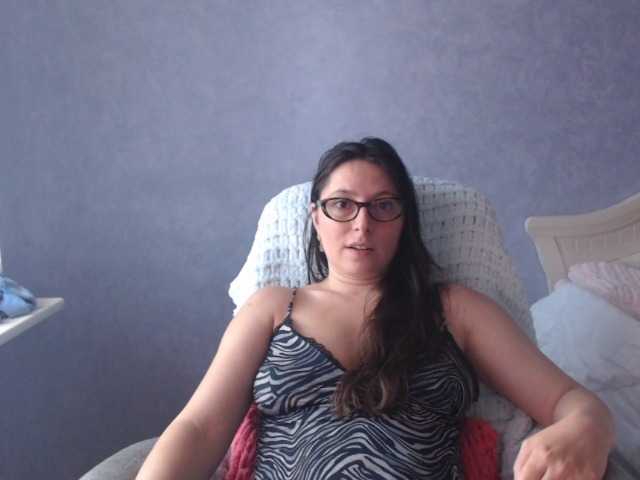 AmandaFresh24 live cam on UnifiedCams