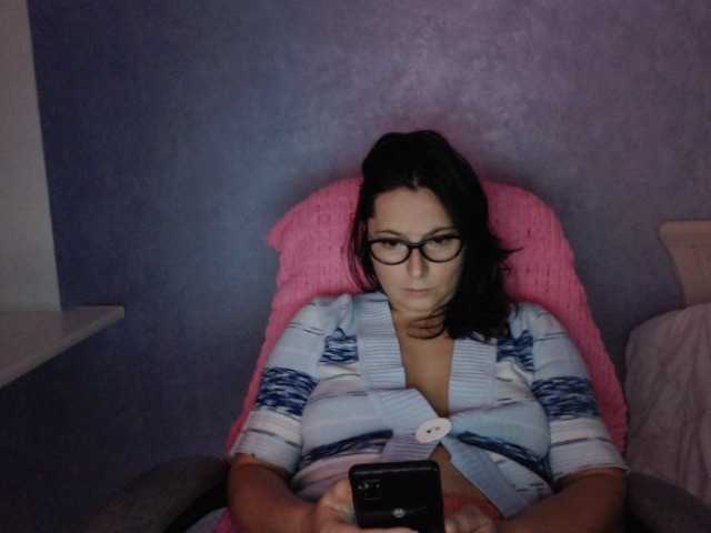AmandaFresh24 live cam preview