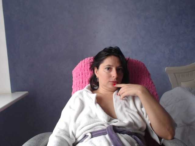 AmandaFresh24 live cam on BongaCams