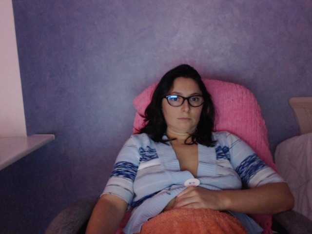 AmandaFresh24 live cam preview