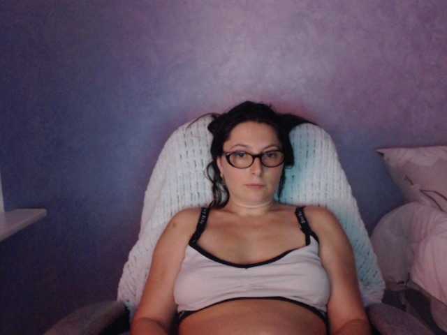 AmandaFresh24 live cam on BongaCams