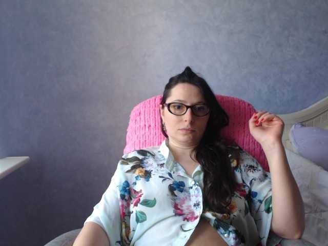 AmandaFresh24 live cam on BongaCams