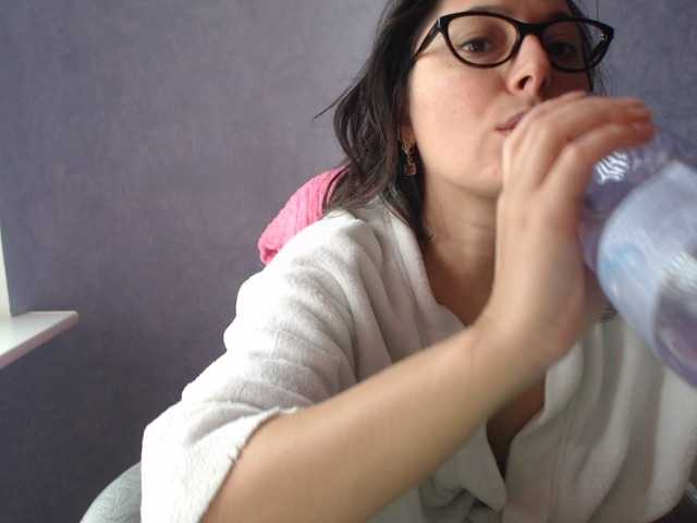 AmandaFresh24 live cam on BongaCams